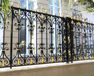 Làm hàng rào cửa cổng sắt tại quận thủ đức